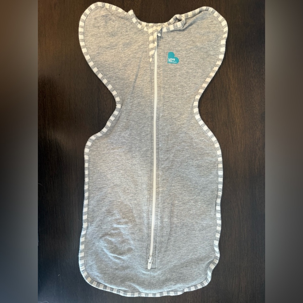 Newborn Swaddle Bundle (3) – Love to Dream, Happiest Baby, SwaddleMe - Picture 9 of 11